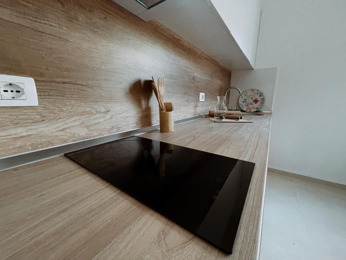 Apartments Bali Durrës Esterno foto