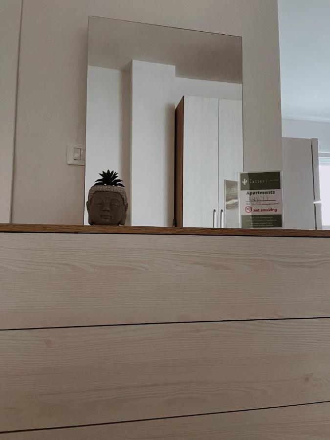 Apartments Bali Durrës Esterno foto